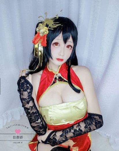 欧美足球最火超模视频_高清在线视频播放
