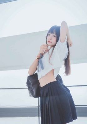 欧美穿搭头像_蓝光高清免费观看