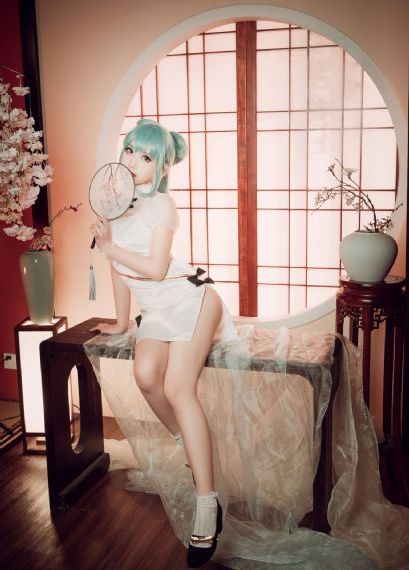 美女脱的一干净超级黄的视频_BD英语全集在线观看