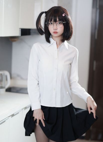 欧美阿v妻不如妾视频_1080高清免费观看