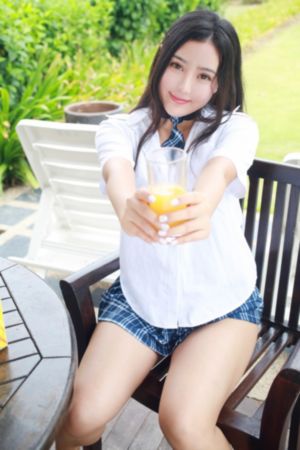 日韩影视男偶像_十万网红美女美酱