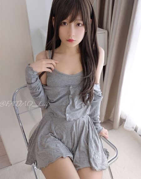 手机欧美美女壁纸_超清免费在线播放