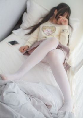 欧美厕所偷拍种子下载_青苹果乐园免费高清观看