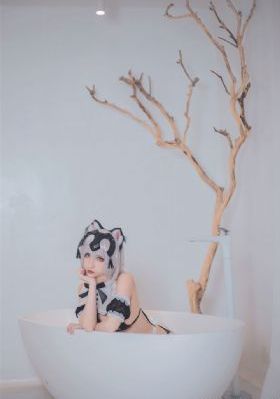 1000部精品久久久久久久久网站_1080P高清视频播放